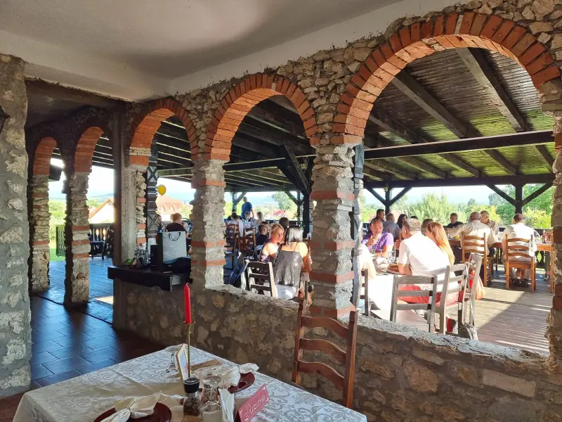 Restaurant nuntă Hunedoara – Castelul Lupilor